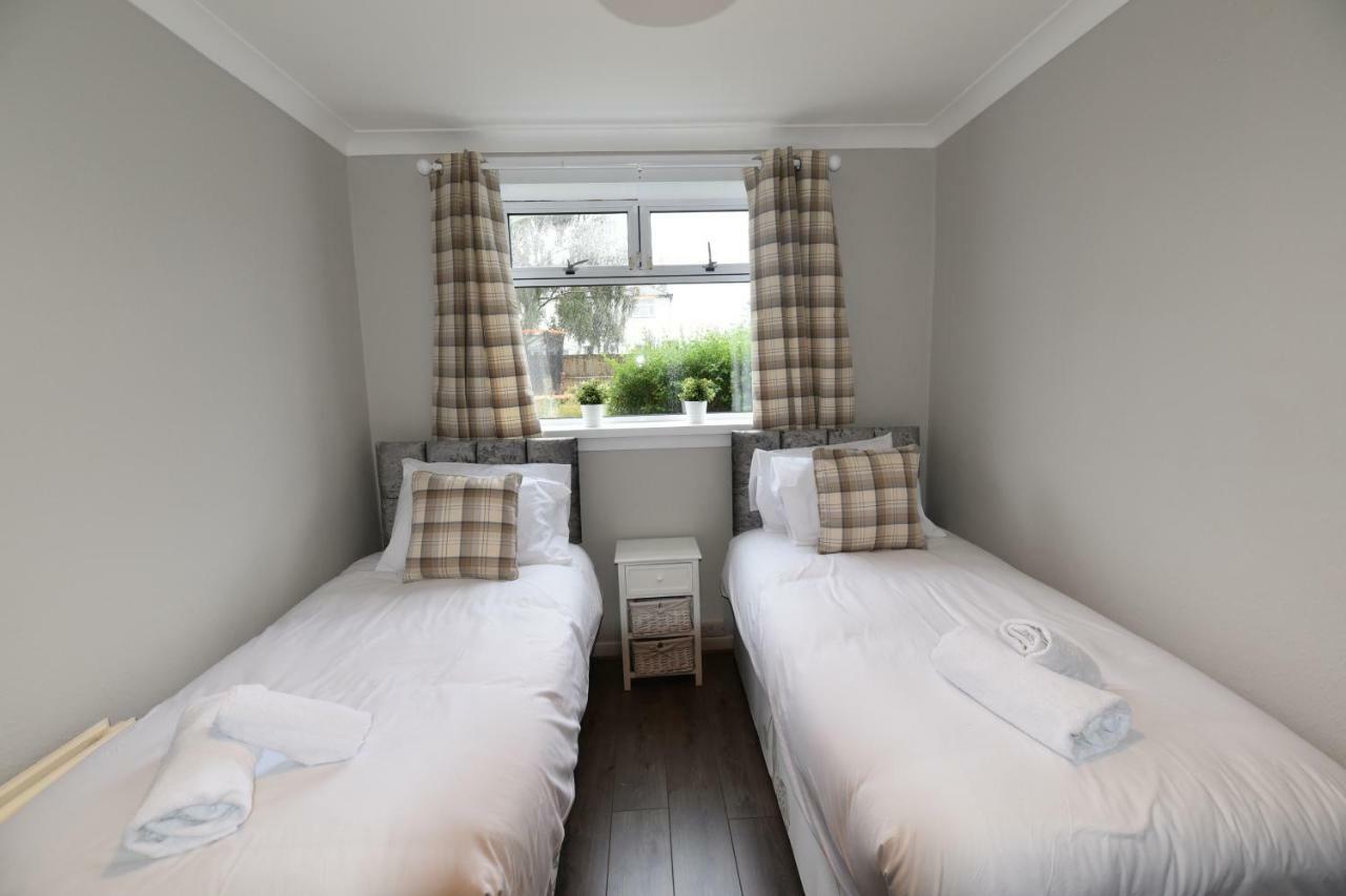 Sighthill 3 Bedrooms With Private Garden Εδιμβούργο Εξωτερικό φωτογραφία